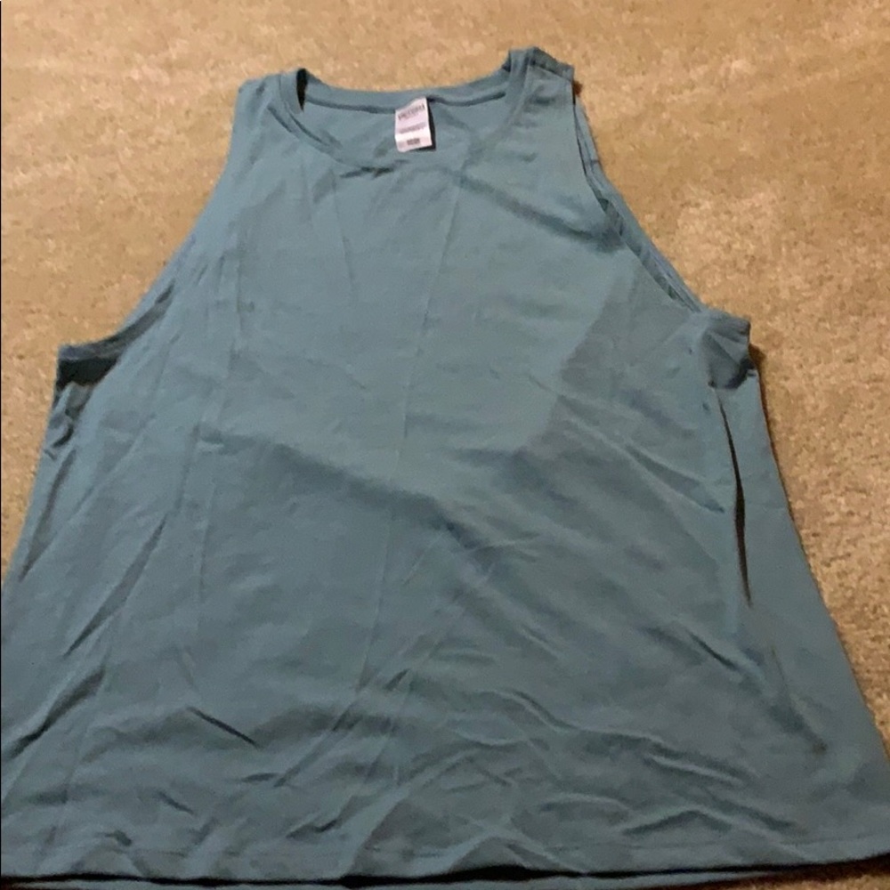 Victoria’s secret open back workout tank. small.
